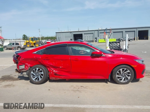 2017 Honda Civic EX z VIN 2HGFC2F75HH500911, wystawiony jako IAAI lot #42107675 z przebiegiem 116 185 mil mil oraz . Historia ofert i sprzedaży dostępna na DreamBid. Obrazek 14.
