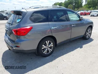 2018 Nissan Pathfinder S z VIN 5N1DR2MN5JC657803, wystawiony jako IAAI lot #42051833 z przebiegiem 192 355 mil mil oraz . Historia ofert i sprzedaży dostępna na DreamBid. Obrazek 4.