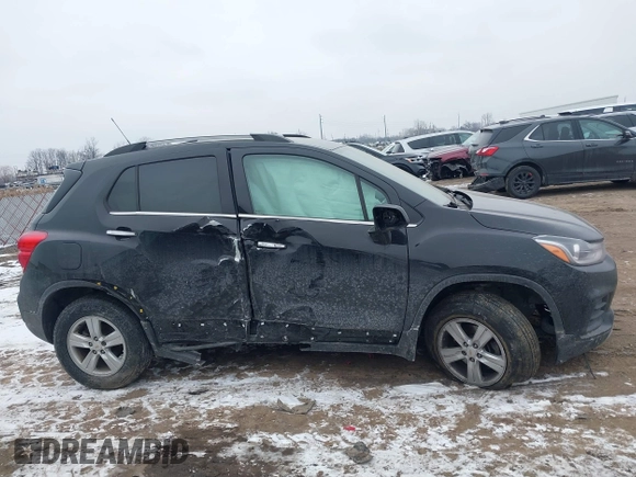 2019 Chevrolet Trax LT with VIN KL7CJPSB6KB873807, listed as a IAAI auction lot 41555685 with 120,844 mi miles. Bid and sale history available at carsss.com. Image 13.