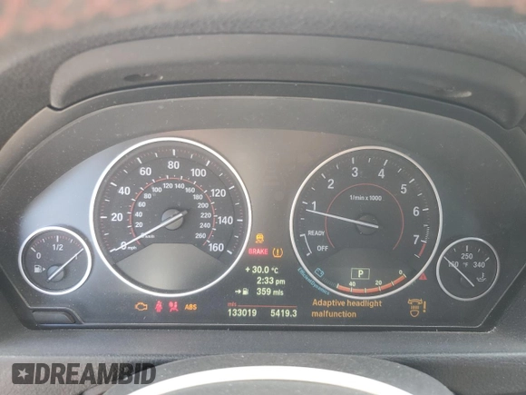 2013 BMW 3 Series 328i z VIN WBA3C1C52DK103610, wystawiony jako Copart lot #53540965 z przebiegiem 133 019 mil mil oraz Szkoda całkowita • Salvage title. Historia ofert i sprzedaży dostępna na DreamBid. Obrazek 9.
