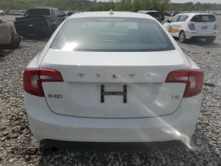 2012 Volvo S60 T5 z VIN YV1622FS5C2033829, wystawiony jako Copart lot #55128085 z przebiegiem Nie podano mil oraz Szkoda całkowita • Salvage title. Historia ofert i sprzedaży dostępna na DreamBid. Obrazek 6.