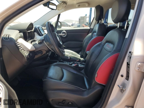 2016 FIAT 500X Lounge with VIN ZFBCFXDT0GP487858, listed as a Copart auction lot 61306085 with 79,192 mi miles and Clean title. Bid and sale history available at DreamBid. Image 7.