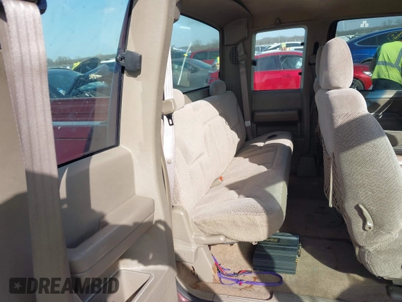 1997 Chevrolet Silverado 1500 with VIN 2GCEK19R4V1267869, listed as a IAAI auction lot 41750496 with 248,308 mi miles and . Bid and sale history available at DreamBid. Image 8.