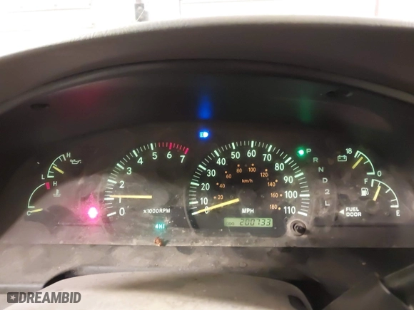 2002 Toyota Tundra SR5 with VIN 5TBBT44162S327523, listed as a IAAI auction lot 41635111 with 200,733 mi miles. Bid and sale history available at carsss.com. Image 16.