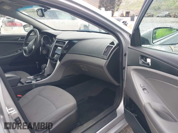 2012 Hyundai Sonata GLS with VIN 5NPEB4AC4CH332353, listed as a IAAI auction lot 41865328 with 207,503 mi miles and . Bid and sale history available at DreamBid. Image 5.