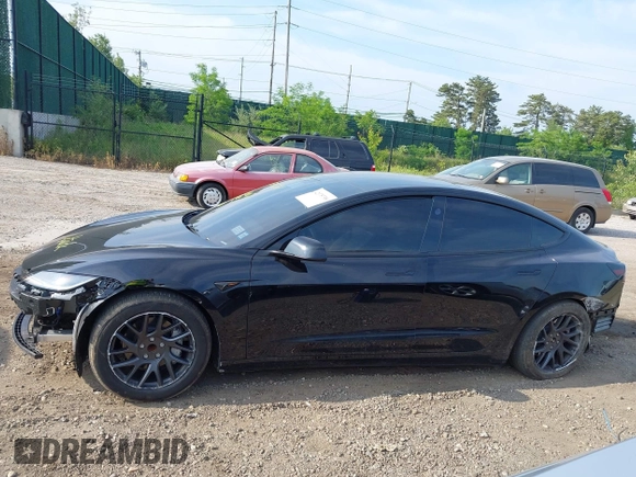2025 Tesla Model 3 Long Range с VIN 5YJ3E1EA4SF914780, выставлен на аукционе IAAI как лот 42375738 с пробегом 6 232 миль миль и . История ставок и продаж доступна на DreamBid. Изображение 14.