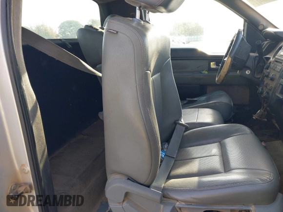 2013 Ford F-150 XL with VIN 1FTMF1EF0DKG39315, listed as a IAAI auction lot 41893600 with 254,727 mi miles. Bid and sale history available at carsss.com. Image 8.