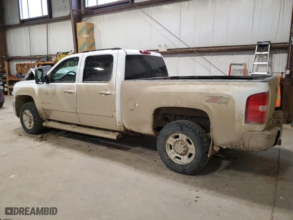 2008 Chevrolet Silverado 2500HD Work Truck with VIN 1GCHK23608F100522, listed as a Copart auction lot 80738554 with NaN miles and Salvage Title. Bid and sale history available at carsss.com. Image 2.