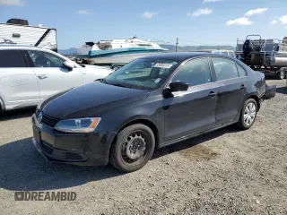 2014 Volkswagen Jetta TDI w/Premium с VIN 3VW3L7AJ6EM320543, выставлен на аукционе Copart как лот 52005015 с пробегом 119 298 миль миль и Списание • Salvage title. История ставок и продаж доступна на DreamBid. Изображение 1.