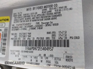 2014 Ford Fusion SE with VIN 1FA6P0H72E5404957, listed as a IAAI auction lot 42078932 with 262,429 mi miles. Bid and sale history available at carsss.com. Image 9.