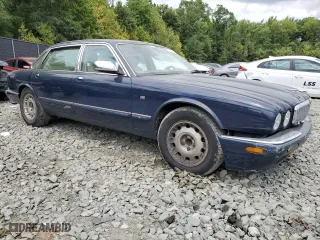 2000 Jaguar XJ VDP with VIN SAJDA24CXYLF13463, listed as a Copart auction lot 67797454 with 144,765 mi miles and Clean Title. Bid and sale history available at carsss.com. Image 4.