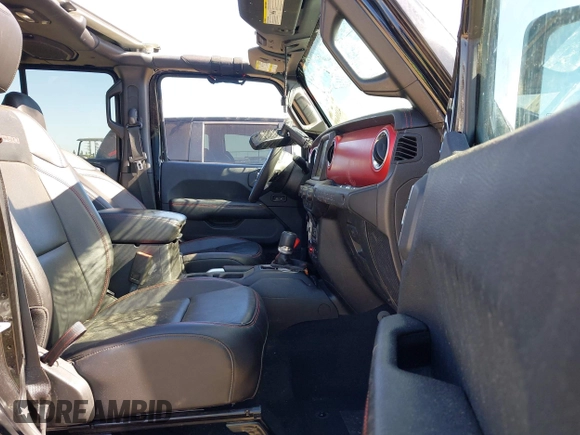 2018 Jeep Wrangler Unlimited Rubicon with VIN 1C4HJXFGXJW255881, listed as a IAAI auction lot 42316499 with 39,439 mi miles and . Bid and sale history available at DreamBid. Image 5.