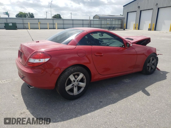 2007 Mercedes-Benz SLK 280 with VIN WDBWK54F77F139757, listed as a Copart auction lot 60968135 with 56,545 mi miles and Salvage title. Bid and sale history available at DreamBid. Image 3.