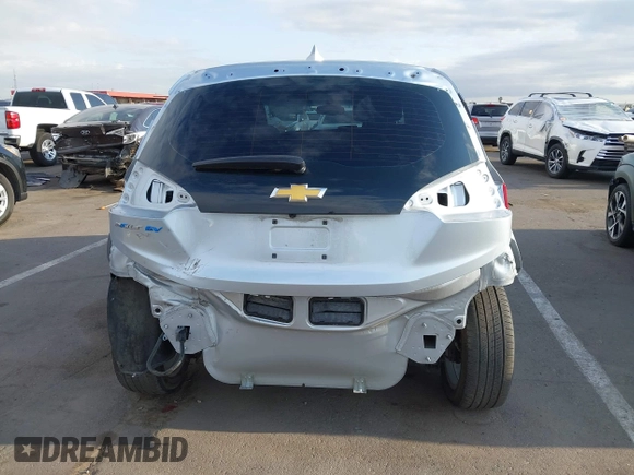 2017 Chevrolet Bolt EV LT z VIN 1G1FW6S08H4185243, wystawiony jako IAAI lot #42184763 z przebiegiem 78 347 mil mil oraz . Historia ofert i sprzedaży dostępna na DreamBid. Obrazek 17.