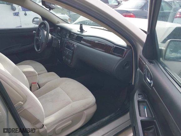 2012 Chevrolet Impala LT Retail with VIN 2G1WB5E38C1175506, listed as a IAAI auction lot 41554007 with NaN miles. Bid and sale history available at carsss.com. Image 5.