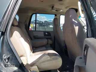 2004 Ford Expedition Special Service z VIN 1FMRU15W04LA59659, wystawiony jako IAAI lot #42249488 z przebiegiem 262 333 mil mil oraz . Historia ofert i sprzedaży dostępna na DreamBid. Obrazek 8.