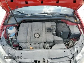 2013 Volkswagen Golf z VIN WVWDB7AJ5DW084122, wystawiony jako Copart lot #56863095 z przebiegiem 162 435 mil mil oraz Szkoda całkowita • Salvage title. Historia ofert i sprzedaży dostępna na DreamBid. Obrazek 11.
