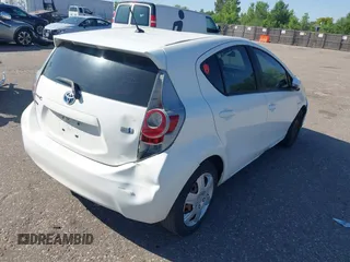 2012 Toyota Prius One with VIN JTDKDTB31C1512595, listed as a IAAI auction lot 42652617 with Not provided miles and . Bid and sale history available at DreamBid. Image 4.