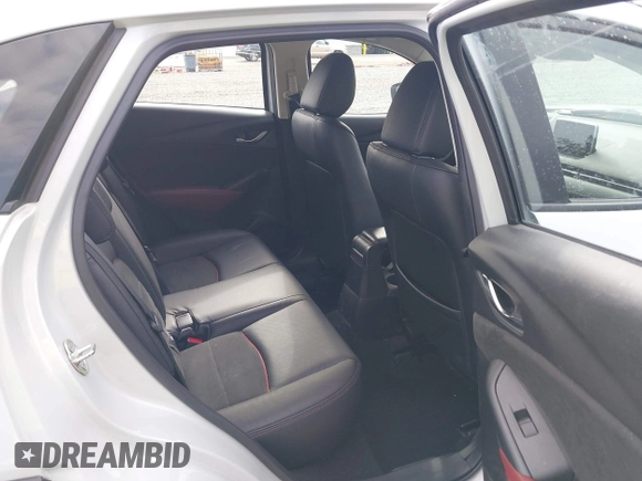 2017 Mazda CX-3 Grand Touring z VIN JM1DKFD70H0159621, wystawiony jako IAAI lot #42331482 z przebiegiem 55 166 mil mil oraz . Historia ofert i sprzedaży dostępna na DreamBid. Obrazek 8.