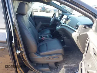 2024 Honda Odyssey Sport with VIN 5FNRL6H75RB070899, listed as a IAAI auction lot 41784731 with 3,875 mi miles and . Bid and sale history available at DreamBid. Image 5.