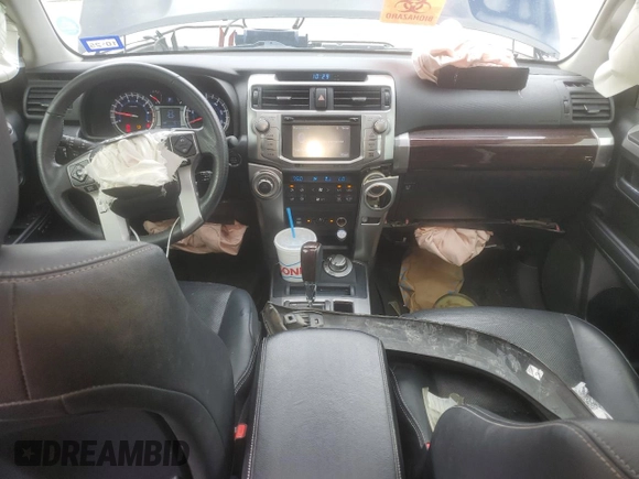 2019 Toyota 4Runner SR5 z VIN JTEBU5JR3K5617899, wystawiony jako Copart lot #58955725 z przebiegiem 208 888 mil mil oraz Szkoda całkowita • Salvage title. Historia ofert i sprzedaży dostępna na DreamBid. Obrazek 8.