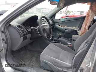 2007 Honda Accord LX SE с VIN JHMCM56387C025171, выставлен на аукционе IAAI как лот 42424780 с пробегом 228 211 миль миль и . История ставок и продаж доступна на DreamBid. Изображение 5.