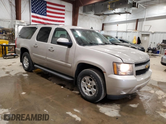 2008 Chevrolet Suburban LT w/3LT with VIN 1GNFK16328J231328, listed as a Copart auction lot 51791365 with 205,542 mi miles and Non Repairable. Bid and sale history available at carsss.com. Image 4.