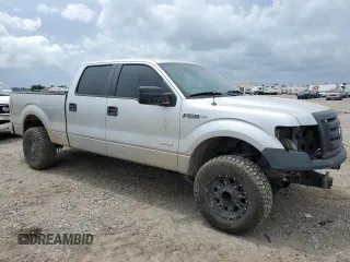 2012 Ford F-150 XL z VIN 1FTFW1CT7CFC31323, wystawiony jako Copart lot #53886455 z przebiegiem 150 947 mil mil oraz Szkody całkowita. Historia ofert i sprzedaży dostępna na DreamBid. Obrazek 4.