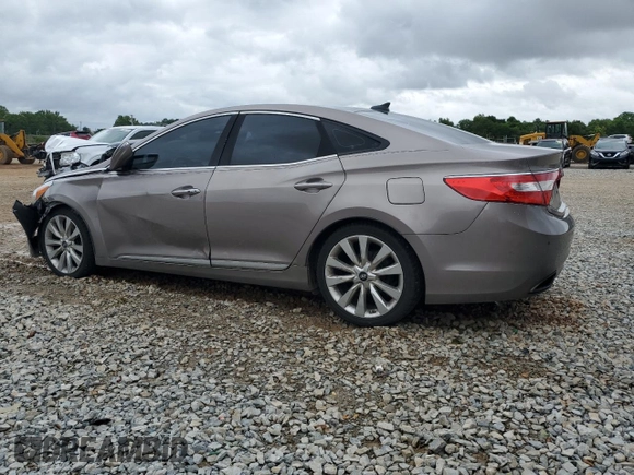 2013 Hyundai Azera z VIN KMHFH4JG4DA262993, wystawiony jako Copart lot #58497925 z przebiegiem 151 568 mil mil oraz Szkoda całkowita • Salvage title. Historia ofert i sprzedaży dostępna na DreamBid. Obrazek 2.