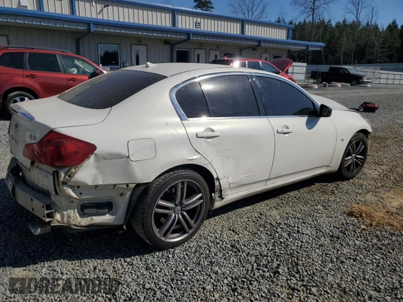 2015 Infiniti Q40 with VIN JN1CV6AR1FM651110, listed as a Copart auction lot 47437555 with 155,762 mi miles and Salvage Title. Bid and sale history available at carsss.com. Image 3.