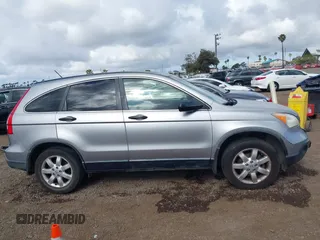 2008 Honda CR-V EX with VIN JHLRE38528C048834, listed as a IAAI auction lot 42064016 with 177,320 mi miles and . Bid and sale history available at carsss.com. Image 14.
