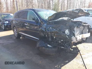 2015 Infiniti QX60 with VIN 5N1AL0MM5FC500781, listed as a IAAI auction lot 41850668 with 104,811 mi miles. Bid and sale history available at carsss.com. Image 1.