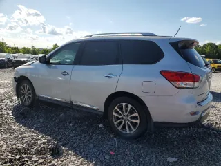 2015 Nissan Pathfinder S z VIN 5N1AR2MNXFC633135, wystawiony jako Copart lot #57804525 z przebiegiem 139 929 mil mil oraz Szkoda całkowita • Salvage title. Historia ofert i sprzedaży dostępna na DreamBid. Obrazek 2.
