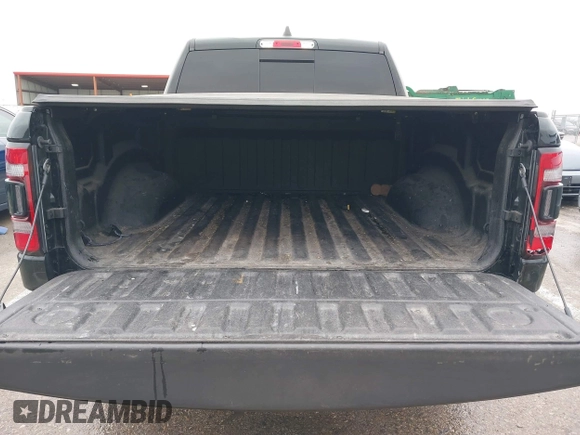 2020 Ram 1500 Limited with VIN 1C6SRFHT3LN407647, listed as a IAAI auction lot 41523210 with 69,331 mi miles. Bid and sale history available at carsss.com. Image 17.