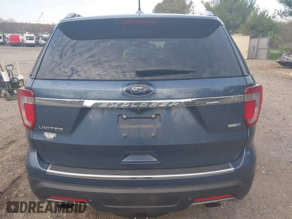 2018 Ford Explorer Limited z VIN 1FM5K8FH8JGC90021, wystawiony jako IAAI lot #41983553 z przebiegiem 64 813 mil mil oraz . Historia ofert i sprzedaży dostępna na DreamBid. Obrazek 16.