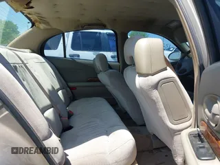 2000 Buick LeSabre Custom with VIN 1G4HP54K0Y4118122, listed as a IAAI auction lot 42122418 with 387,922 mi miles and . Bid and sale history available at carsss.com. Image 8.