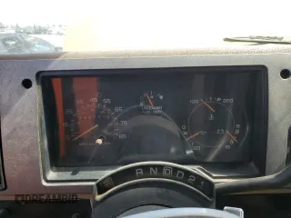 1992 GMC Vandura z VIN 2GTGG39K7N4508329, wystawiony jako Copart lot #56752215 z przebiegiem 248 713 mil mil oraz Tytuł czysty. Historia ofert i sprzedaży dostępna na DreamBid. Obrazek 9.