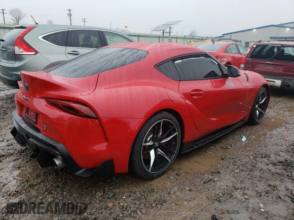 2021 Toyota Supra 3.0 z VIN WZ1DB0C02MW044450, wystawiony jako Copart lot #73321152 z przebiegiem Nie podano mil oraz . Historia ofert i sprzedaży dostępna na DreamBid. Obrazek 3.