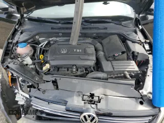 2014 Volkswagen Jetta SEL with VIN 3VWL17AJ2EM440524, listed as a Copart auction lot 61206685 with 104,987 mi miles and Salvage title. Bid and sale history available at DreamBid. Image 11.