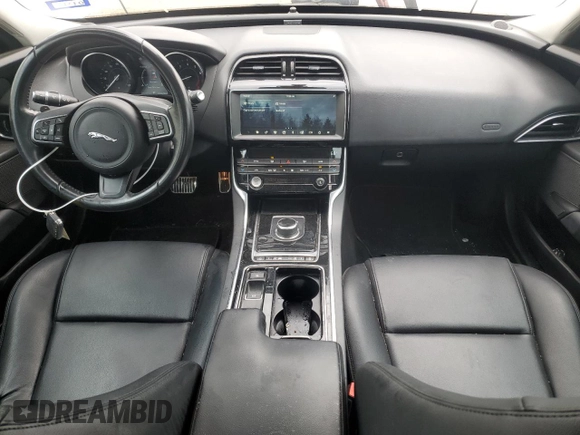 2019 Jaguar XE 25t Premium with VIN SAJAD4FX0KCP49257, listed as a Copart auction lot 87931355 with 72,014 mi miles and Salvage Title. Bid and sale history available at carsss.com. Image 8.