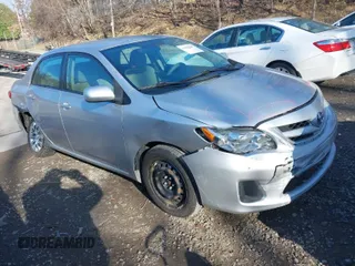 2012 Toyota Corolla L with VIN 2T1BU4EE4CC825235, listed as a IAAI auction lot 41852993 with 188,900 mi miles. Bid and sale history available at carsss.com. Image 1.