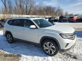 2022 Volkswagen Atlas SEL with VIN 1V2BR2CA2NC500888, listed as a Copart auction lot 42191415 with 63,868 mi miles and Clean title. Bid and sale history available at DreamBid. Image 4.