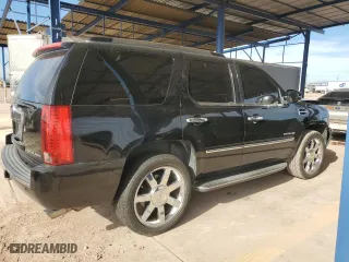 2013 Cadillac Escalade Luxury with VIN 1GYS4BEF3DR104080, listed as a Copart auction lot 85806424 with 178,510 mi miles and Salvage Title. Bid and sale history available at carsss.com. Image 3.
