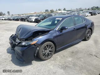 2022 Toyota Camry Hybrid SE with VIN 4T1G31AKXNU041100, listed as a Copart auction lot 52926865 with 22,310 mi miles and Salvage Title. Bid and sale history available at carsss.com. Image 1.
