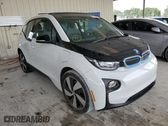2017 BMW i3 with VIN WBY1Z8C39HV893538, listed as a Copart auction lot 63903522 with 27,830 mi miles. Bid and sale history available at carsss.com. Image 1.