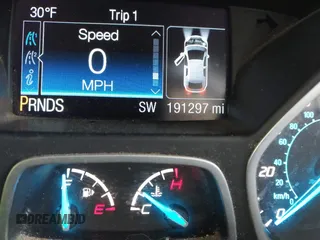 2015 Ford Escape Titanium with VIN 1FMCU9JX1FUA56091, listed as a IAAI auction lot 41947035 with 191,297 mi miles and . Bid and sale history available at DreamBid. Image 15.
