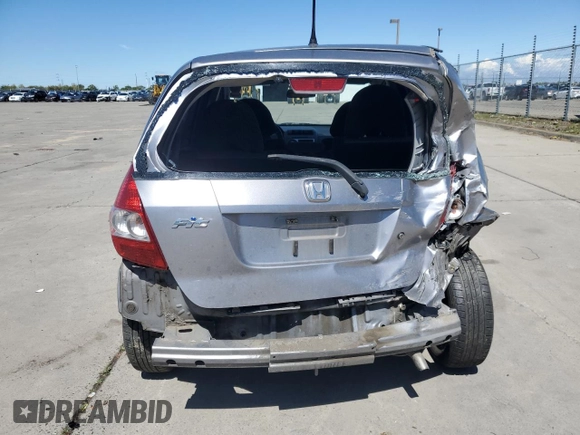 2008 Honda Fit z VIN JHMGD38498S053208, wystawiony jako Copart lot #51540825 z przebiegiem 174 509 mil mil oraz Szkoda całkowita • Salvage title. Historia ofert i sprzedaży dostępna na DreamBid. Obrazek 6.