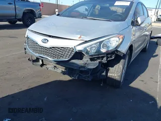 2014 Kia Forte EX with VIN KNAFX4A8XE5113415, listed as a IAAI auction lot 41841901 with Not Provided miles. Bid and sale history available at carsss.com. Image 13.