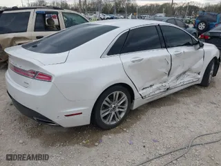 2013 Lincoln MKZ Hybrid with VIN 3LN6L2LU9DR822048, listed as a IAAI auction lot 41695213 with 176,591 mi miles. Bid and sale history available at carsss.com. Image 4.