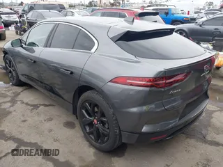 2020 Jaguar I-Pace SE с VIN SADHC2S13L1F79454, выставлен на аукционе IAAI как лот 41728860 с пробегом 32 035 миль миль и . История ставок и продаж доступна на DreamBid. Изображение 3.